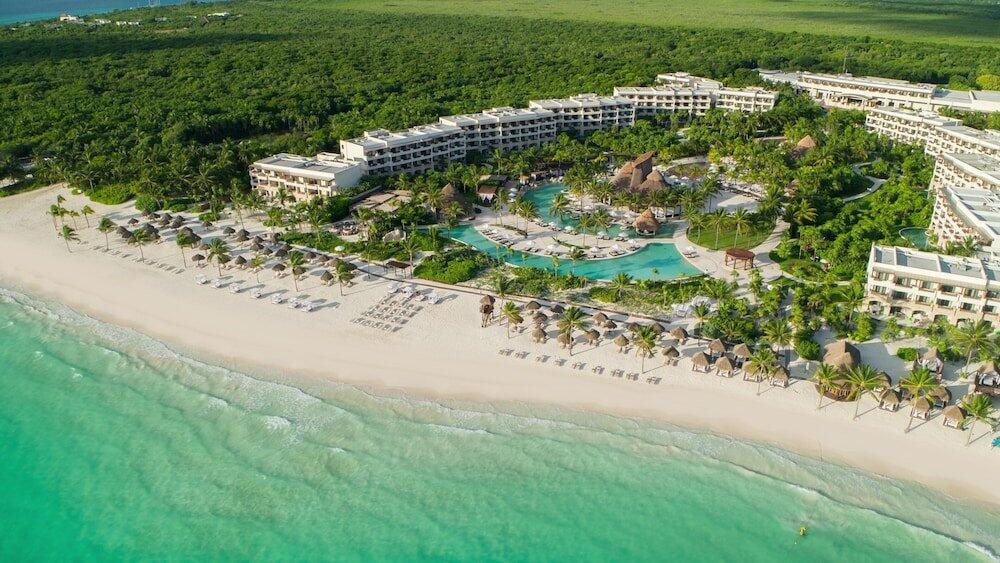 Secrets Maroma Beach